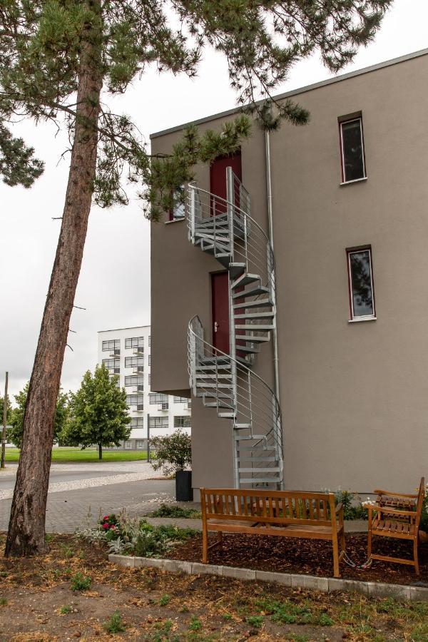 Appartements am Bauhaus Dessau-Rosslau Bagian luar foto