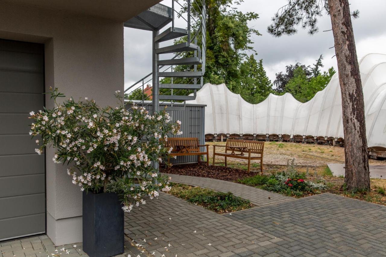 Appartements am Bauhaus Dessau-Rosslau Bagian luar foto